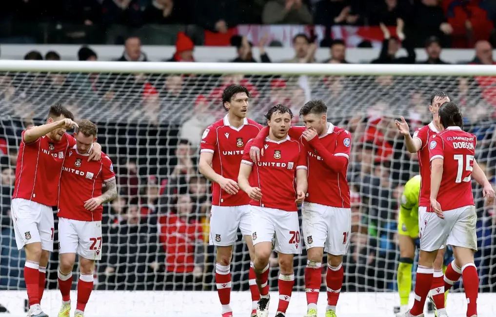 Player Performances: Mullin and Lee Shine
